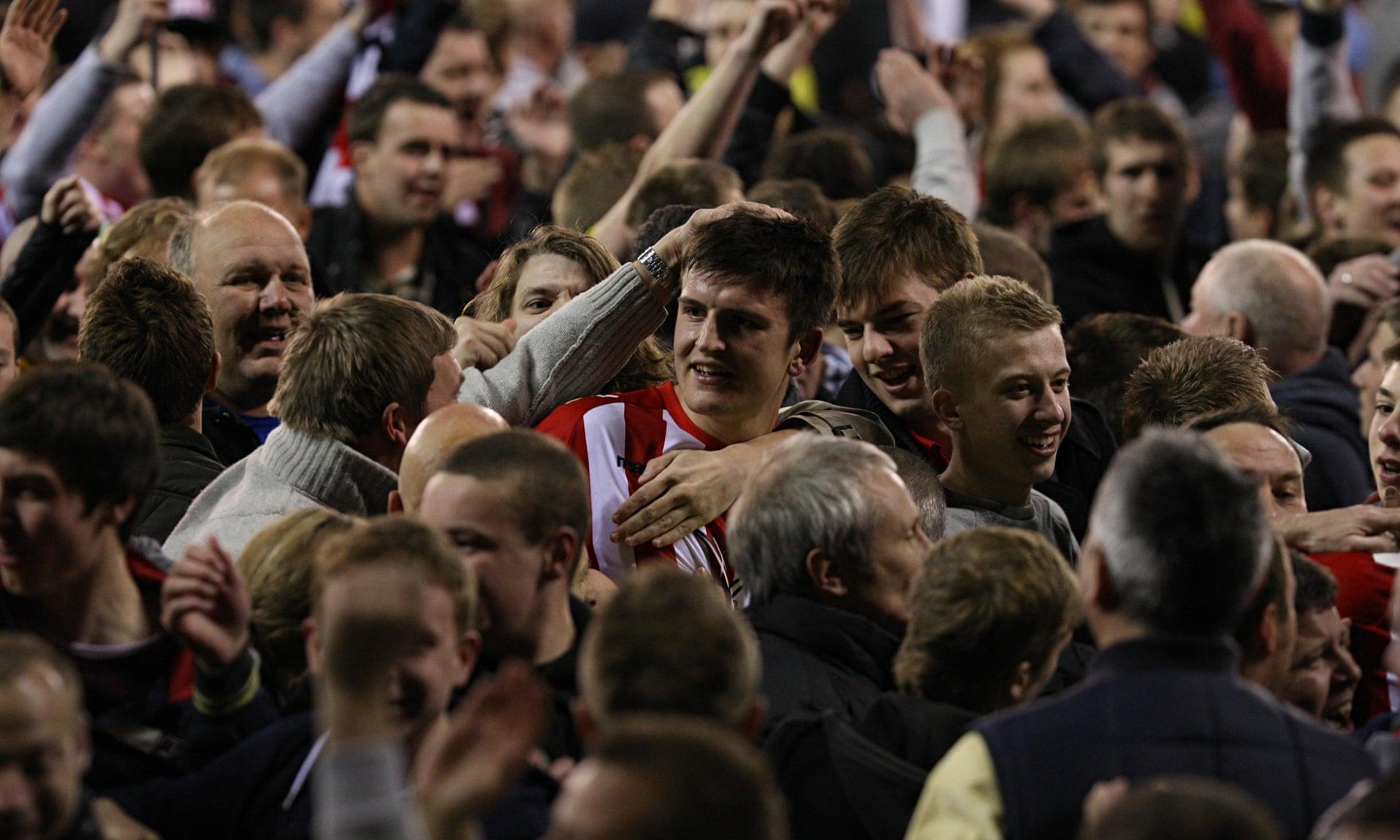 扛起球队前 扛起球队前