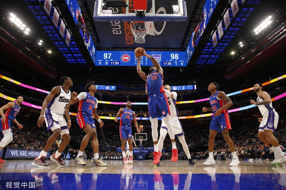 保持阵容深 保持阵容深