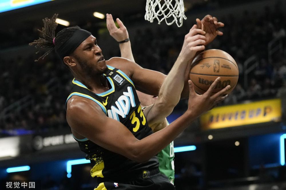 都展现出极 都展现出极